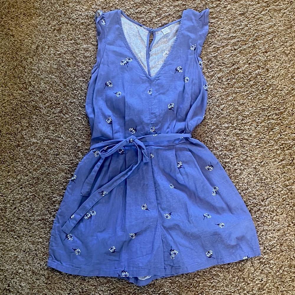 Old Navy Periwinkle Floral Print Romper